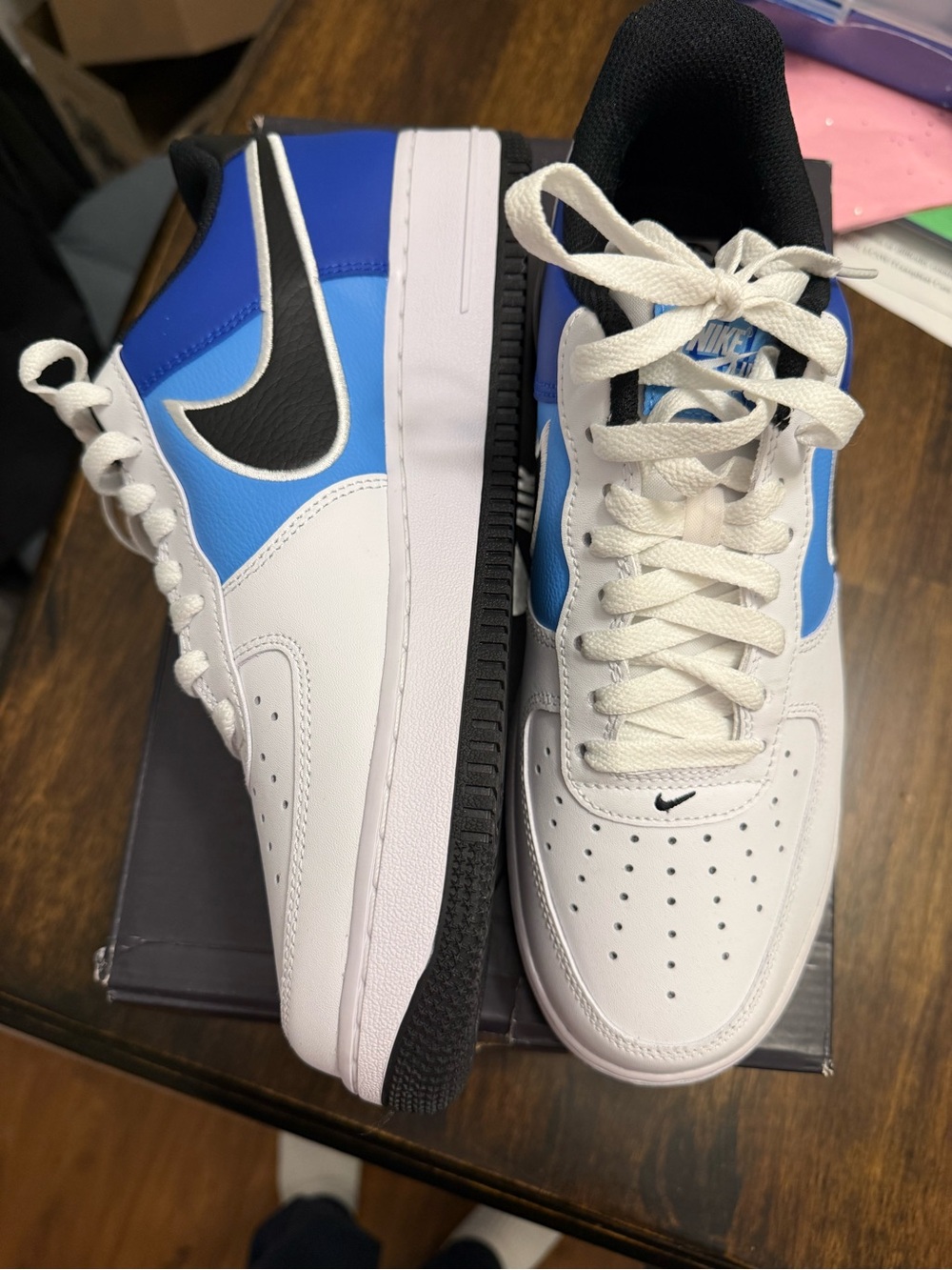 Nike Air Force 1 07. White Blue dark blue.  Low-Top Sneakers. New w box.